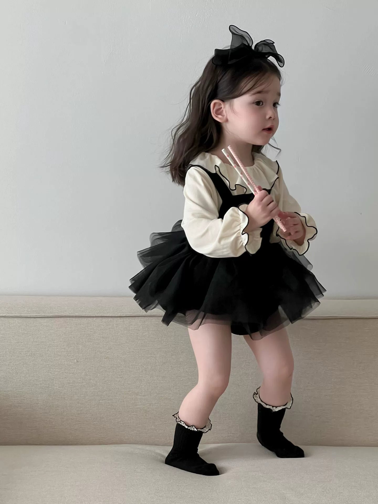 Spring baby gauze skirt crawling clothes new one-year-old mesh fart clothes A-type ins style outer wear crawling clothes